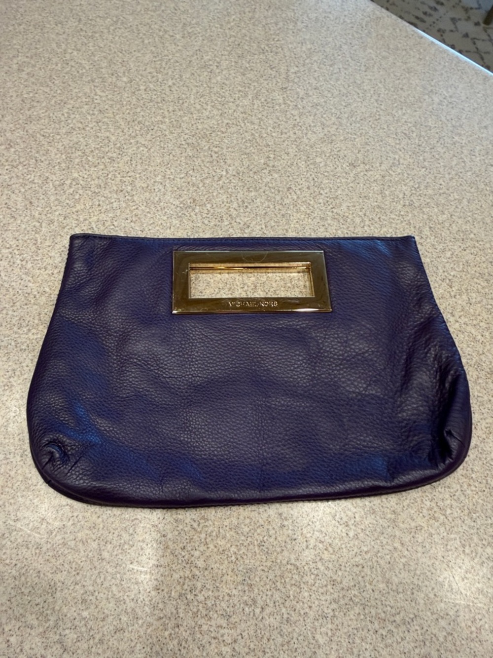 Michael Kors purple Berkeley Leather hand Clutch - Picture 1 of 15